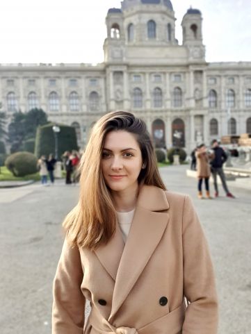 Juliana Savchuk, Malaga, Spain, level 4: I knew that there was something more than the world that I highlighted with my own eyes
