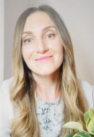 Julia Krikschiukas (London) videoreview